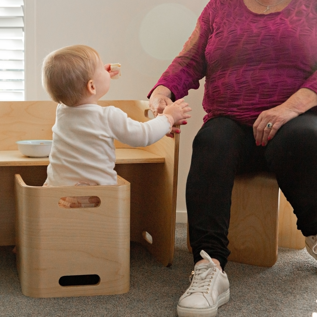Ohbubs Kids Table and Chairs